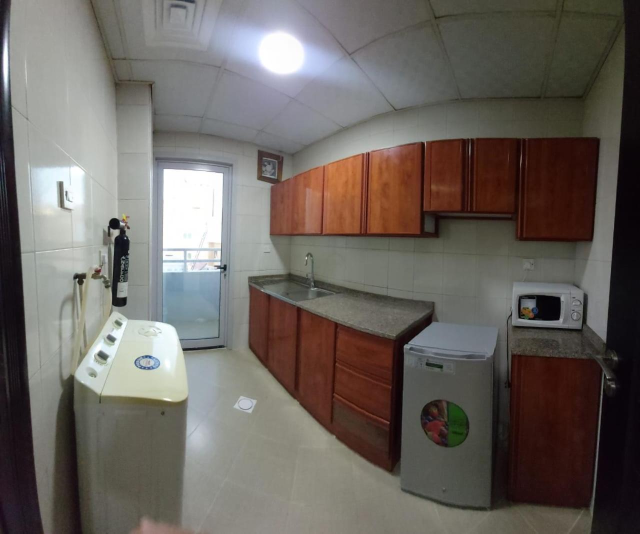 Al Khaleej Plaza Furnished Apartments Llc Ajman Exterior foto
