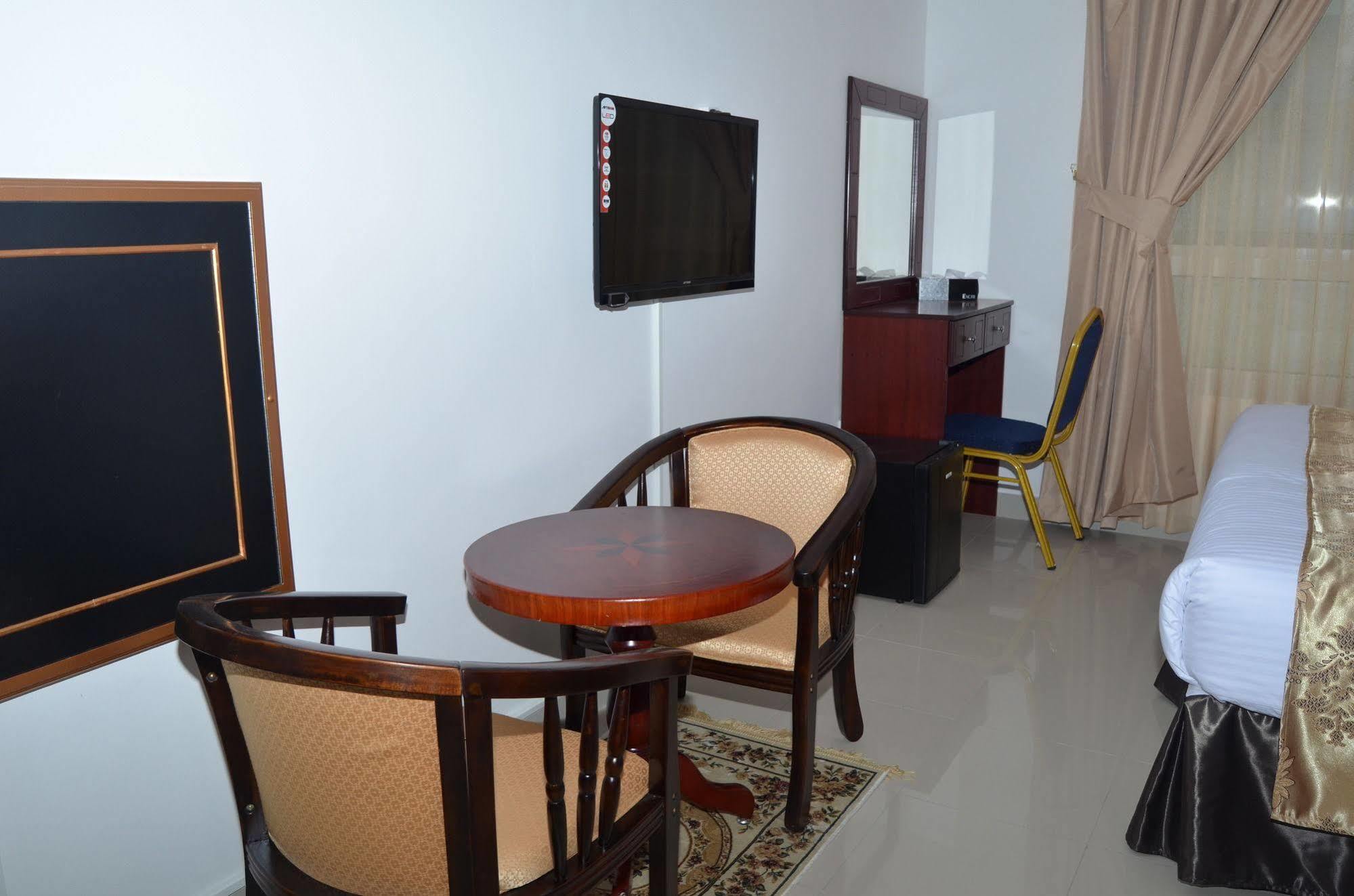 Al Khaleej Plaza Furnished Apartments Llc Ajman Exterior foto