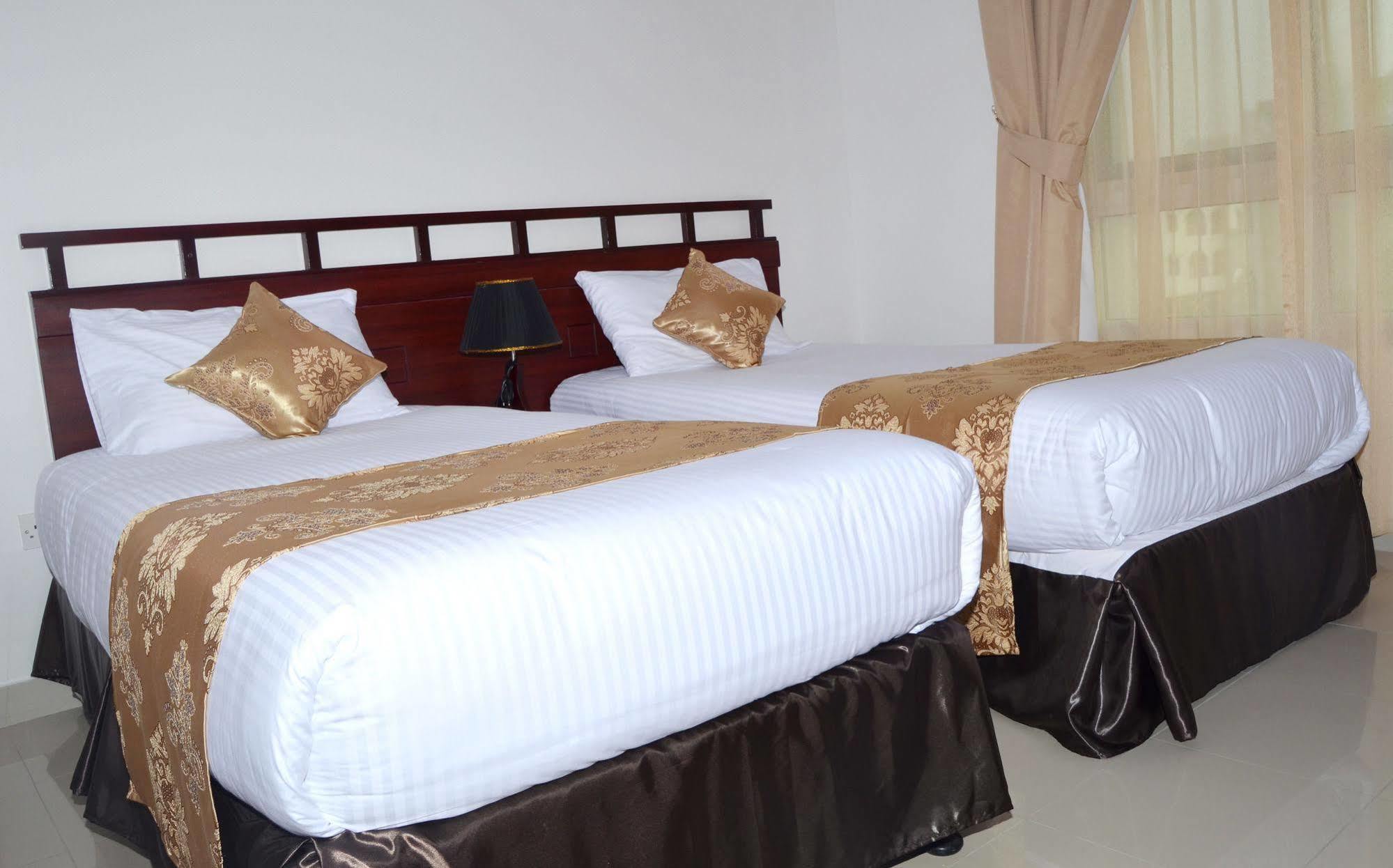 Al Khaleej Plaza Furnished Apartments Llc Ajman Exterior foto