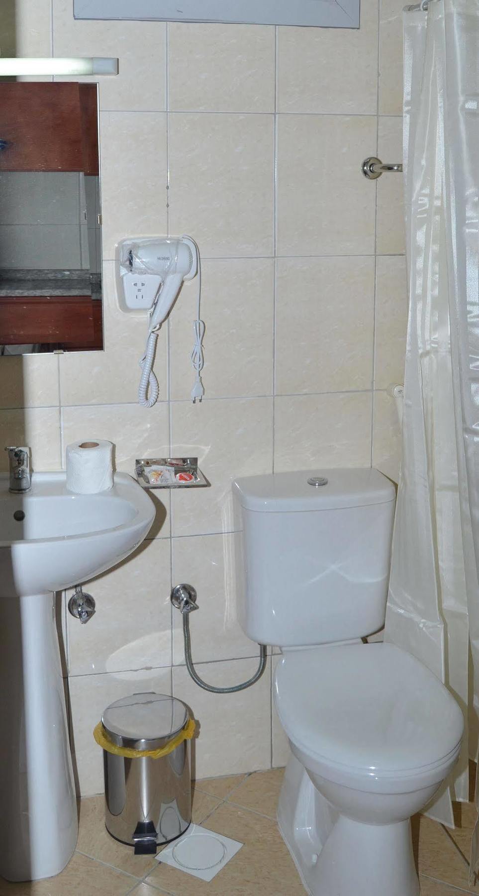 Al Khaleej Plaza Furnished Apartments Llc Ajman Exterior foto
